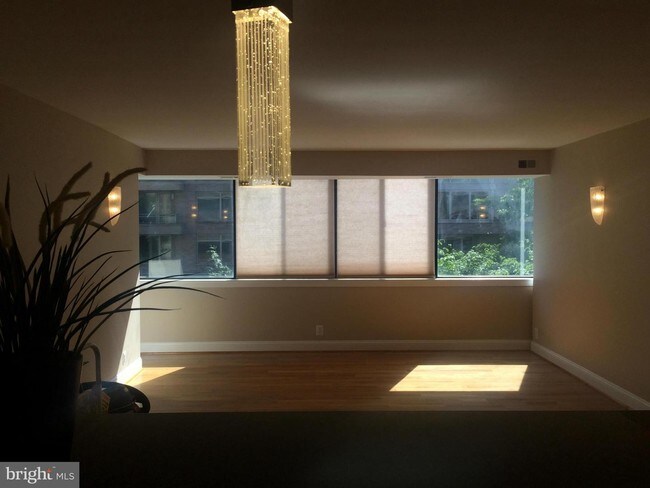 Foto del edificio - 1140 23rd St NW