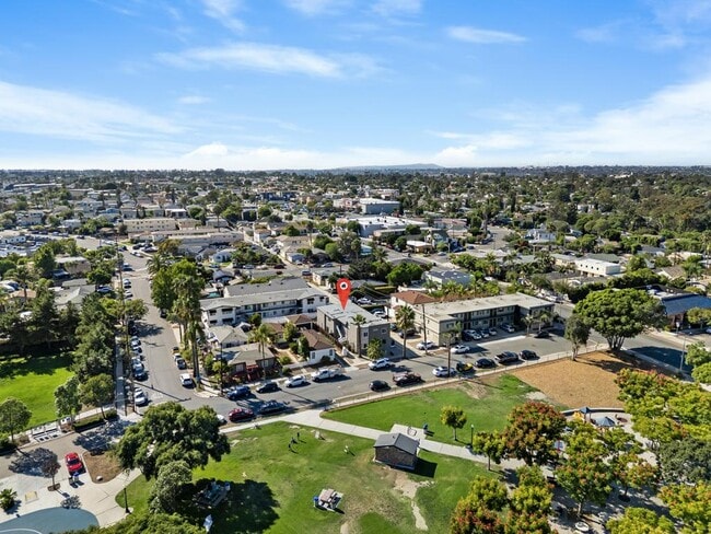 Building Photo - 4668 39th St