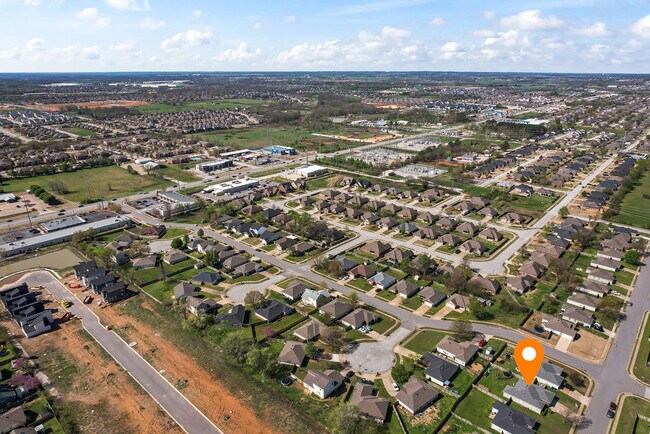 Foto del edificio - 2705 SW 10th St