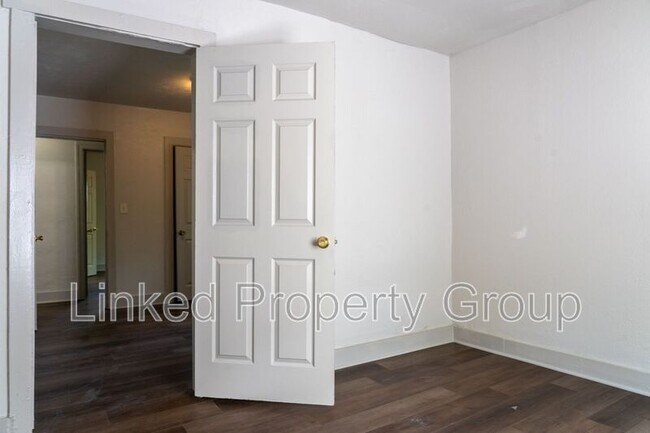 Foto del edificio - 1620 NE 19th St