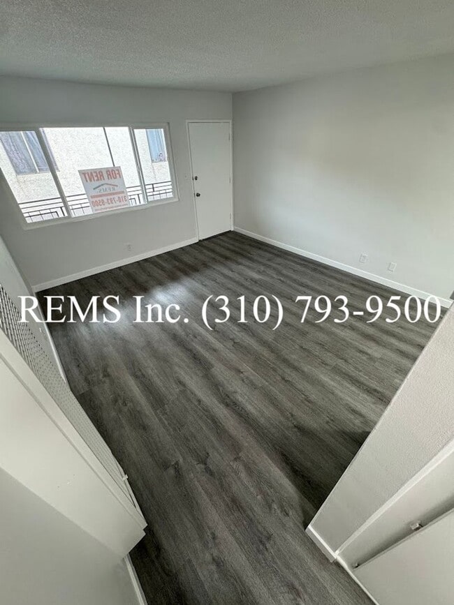 Building Photo - 1040 Ohio Ave