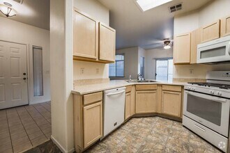 Building Photo - 7224 Pinon Crest Ct