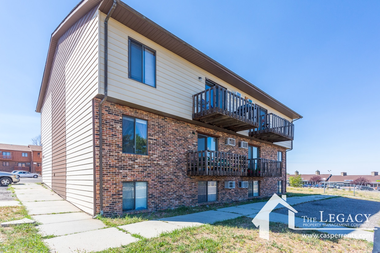 1280 Boulder Dr Unit H, Casper, WY 82601 Room for Rent in Casper, WY