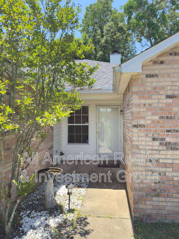 Building Photo - 968 Southern Oaks Ct
