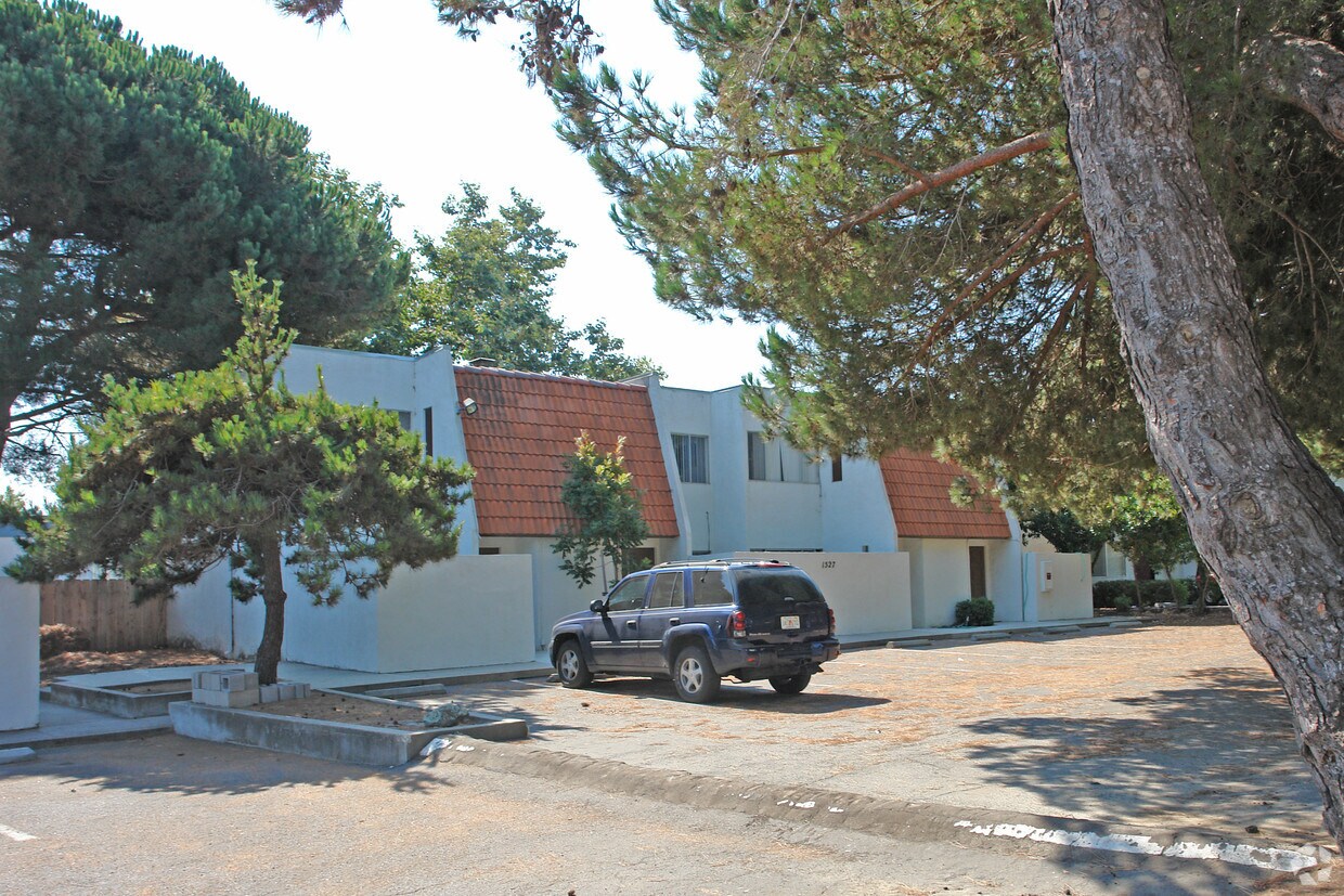 Building Photo - ARBOR PLACE