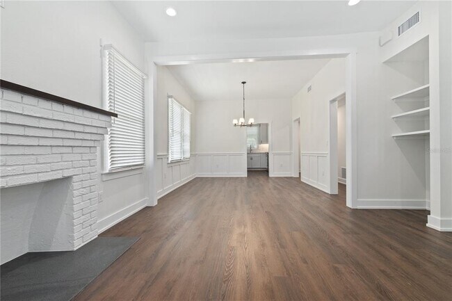 Foto del edificio - 910 E St Clair St