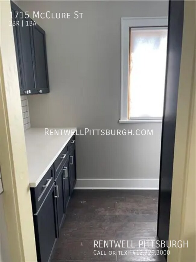 Building Photo - 2 Bedroom Home in Homestead - No Security ...