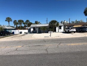 Building Photo - 6755 Gulf Winds Dr