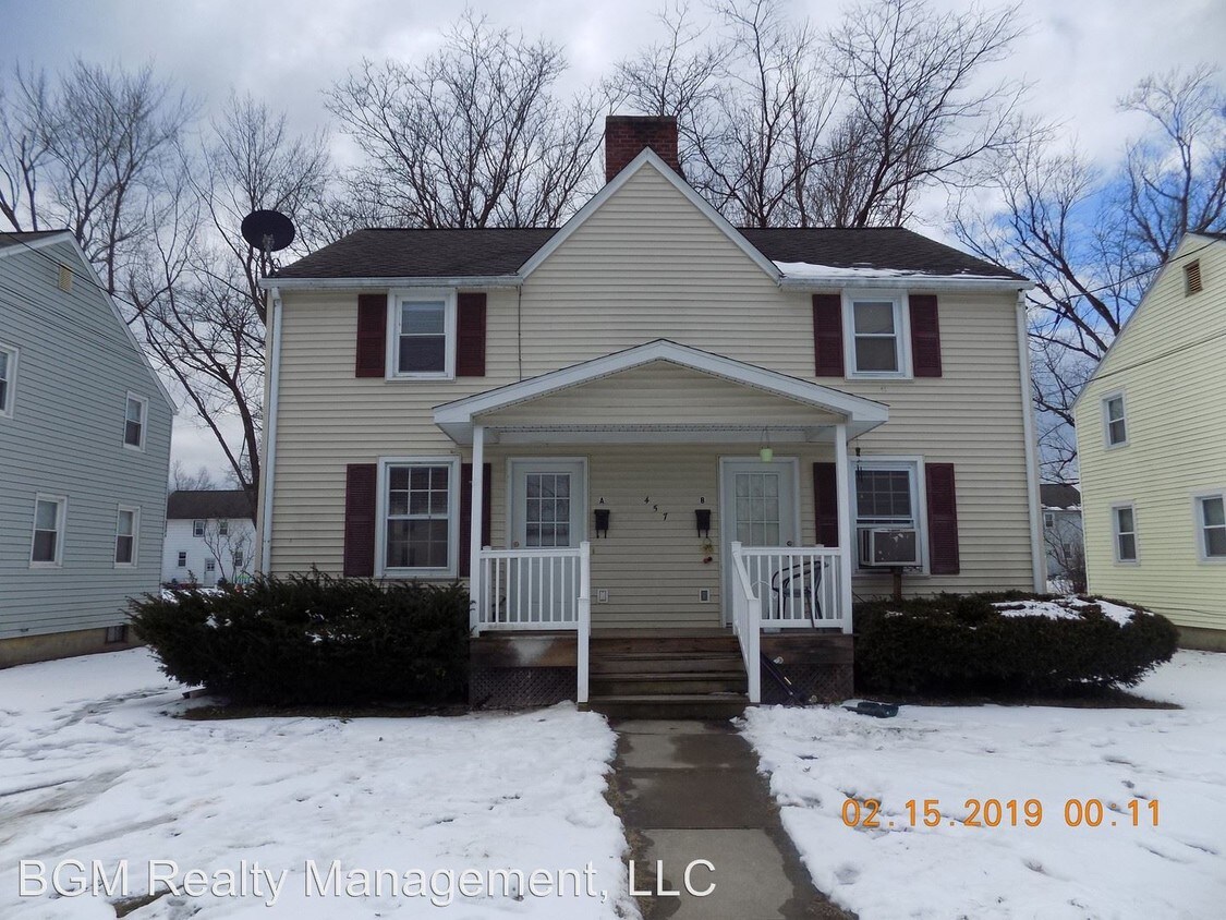 457 Albert St, Elmira, NY 14904 Condo for Rent in Elmira, NY