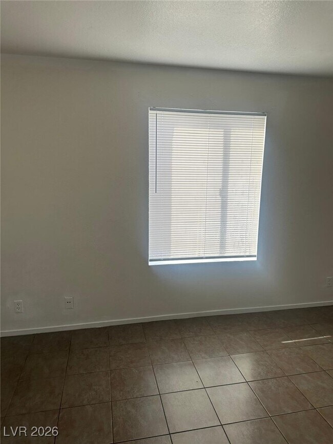 Foto del edificio - 4961 Apollostar Ct