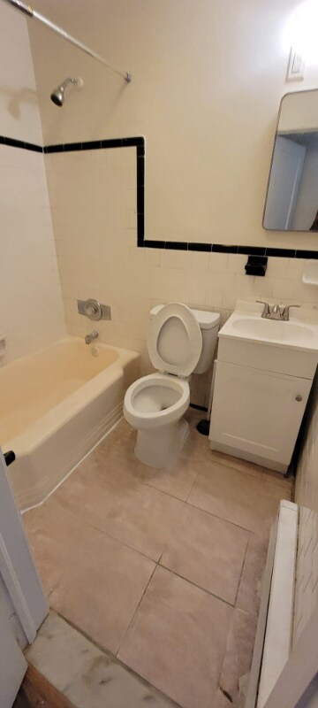 Building Photo - 1310 Dartmouth Ave