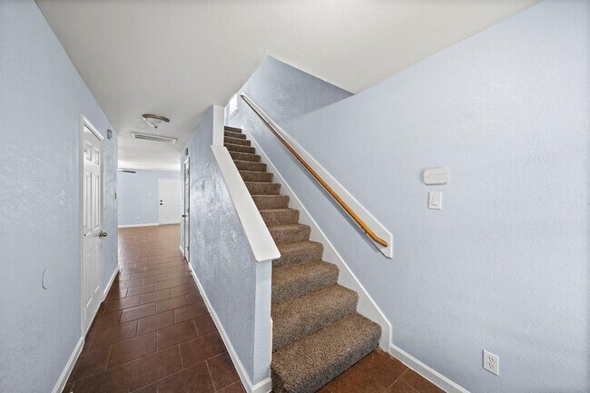 Building Photo - 3614 Dawson Ln