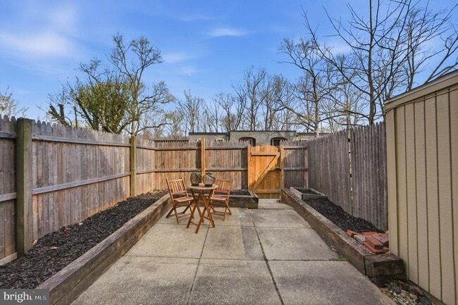 Foto del edificio - 8230 Carrleigh Pkwy