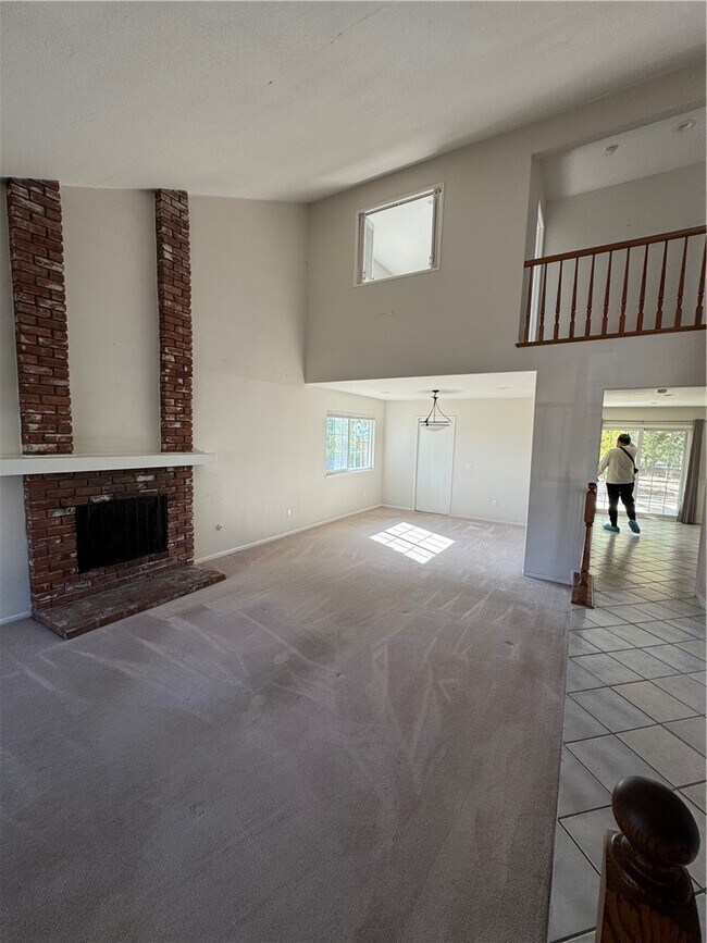 Foto del edificio - 23303 Stirrup Dr