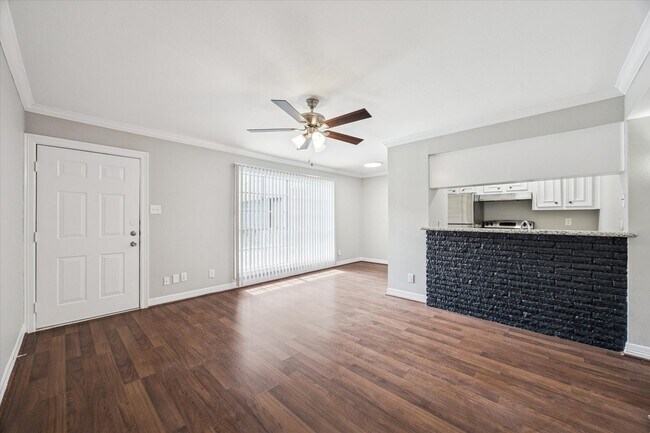 Foto del edificio - 201 Emerson St