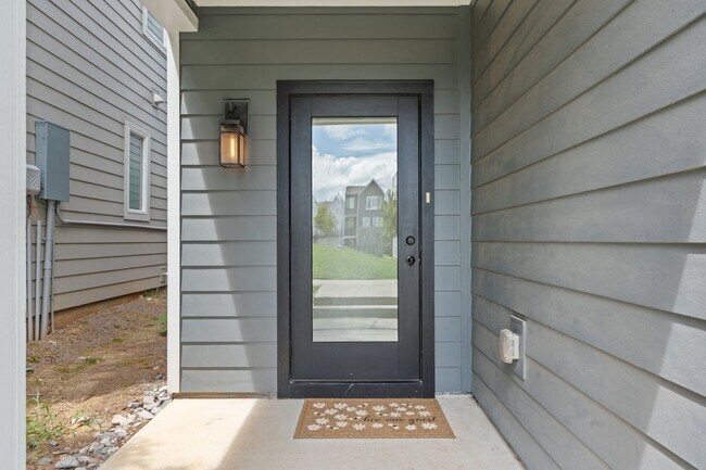 Foto del edificio - Sterling Point 3 Bed Home