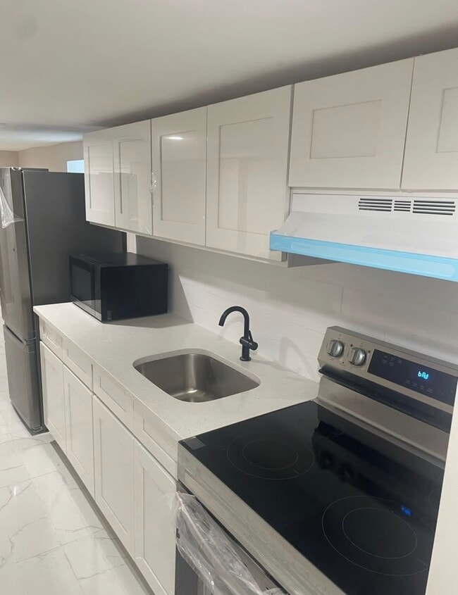 Foto del edificio - 14703 130th Ave