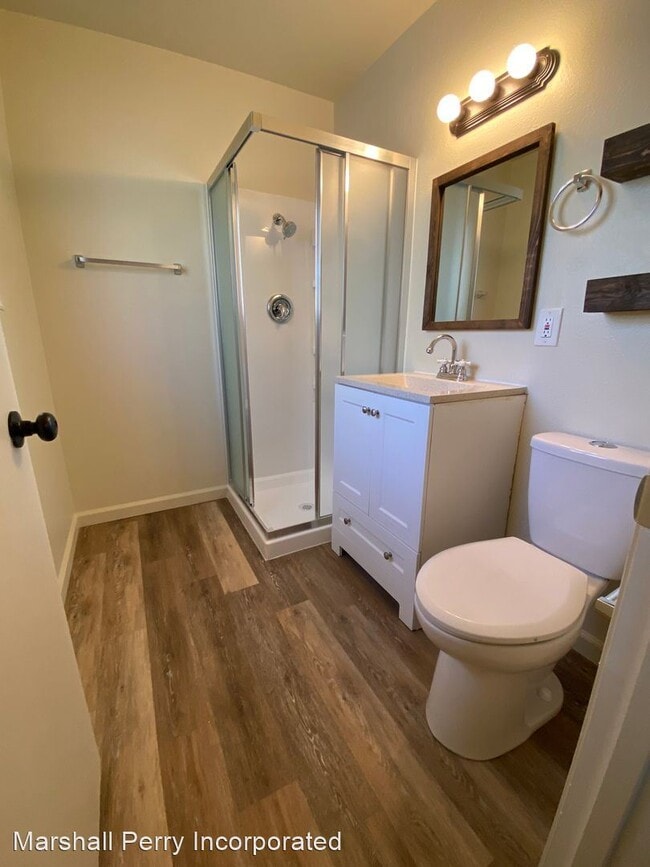Building Photo - 4 br, 2 bath House - 201 E Holly Ave.