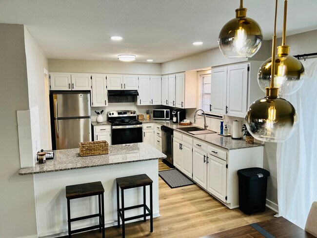 Foto del edificio - 2134 Garland Ave