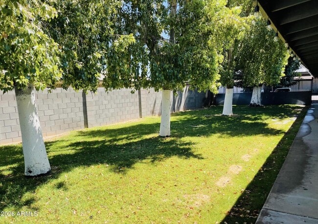 Foto del edificio - 4601 N 12th Ave