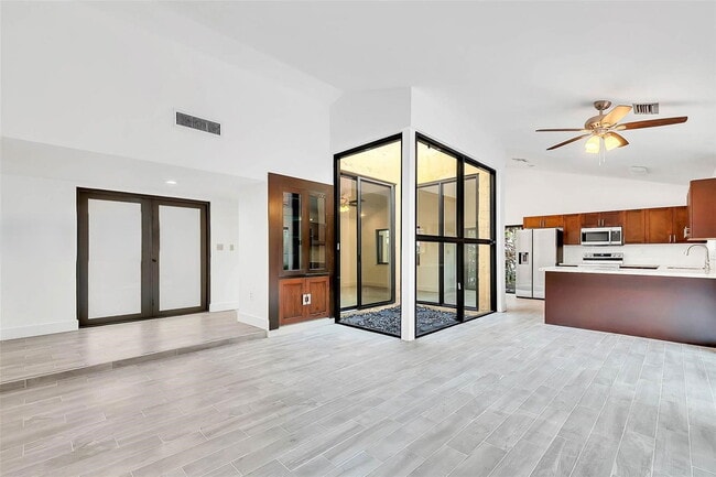 Photo - 10240 SW 91st St House