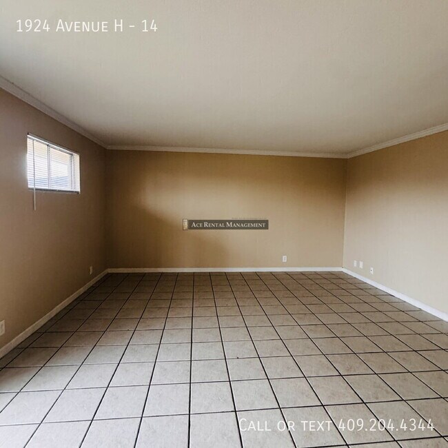 Foto del edificio - 1924 Avenue H