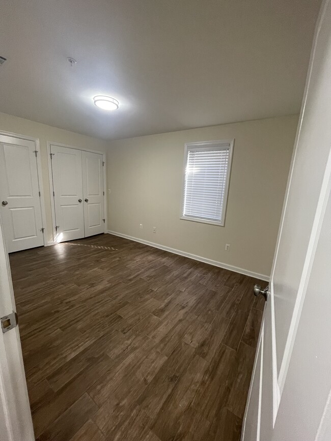 Bedroom 1 - 152 Lawrence St