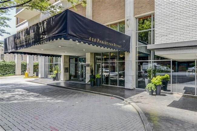 Foto del edificio - 620 Peachtree St NE