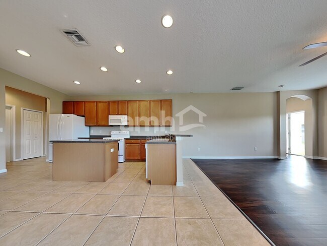 Foto del edificio - 1304 Emerald Hill Way