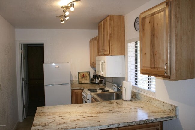 Building Photo - 2386 Tolani Trail