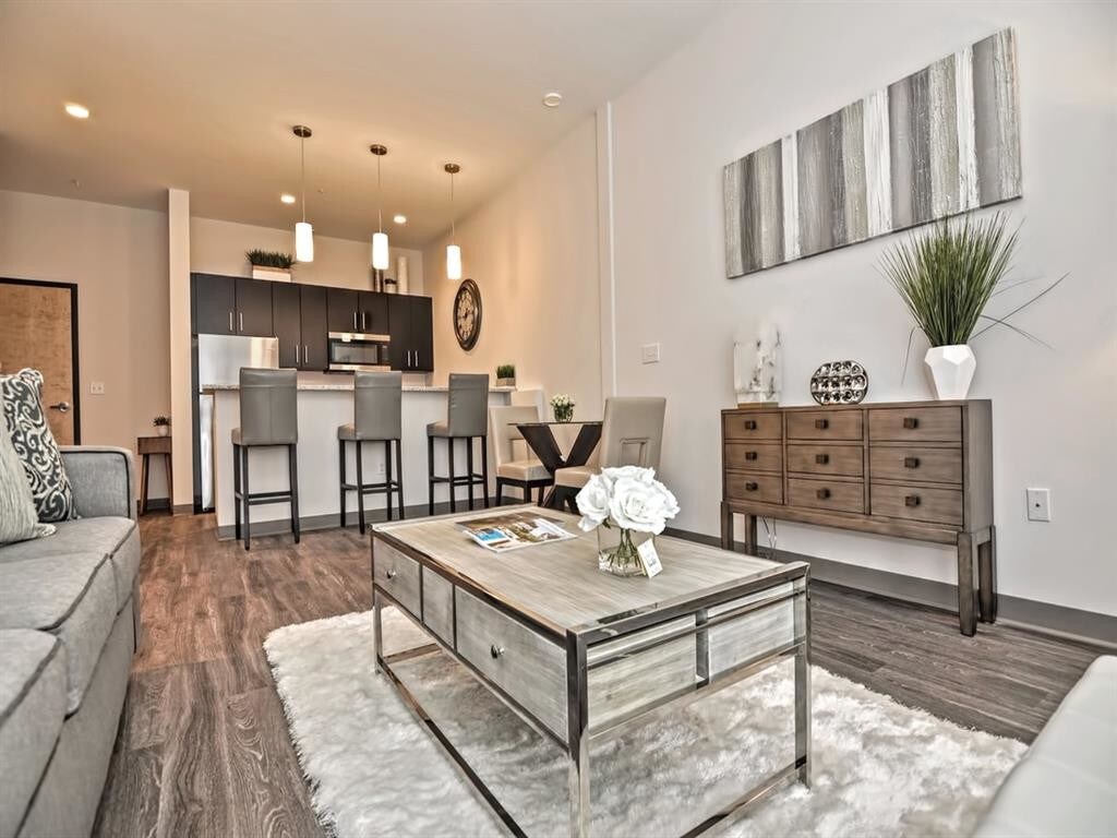 One Mansfield Apartments Mansfield, MA