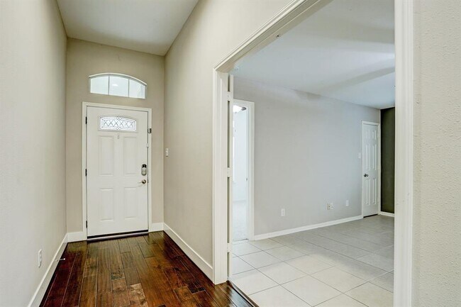 Foto del edificio - 119 S Star Ridge Cir