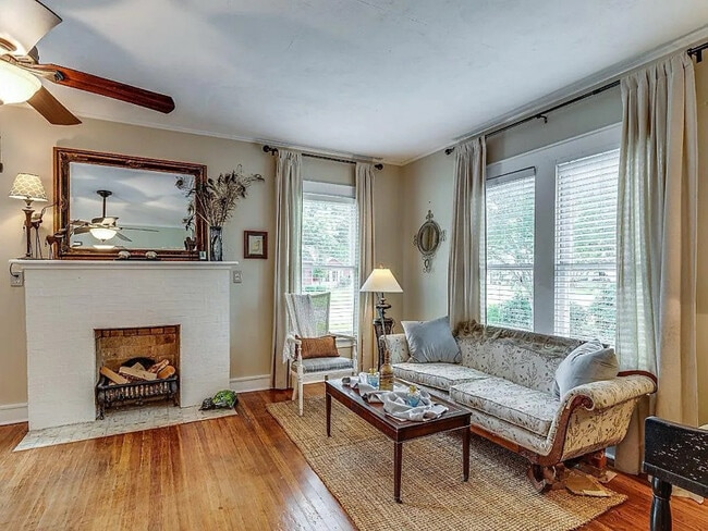 Foto del edificio - 316 Harbin Ave