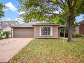 Building Photo - 1411 Hollow Tree Blvd