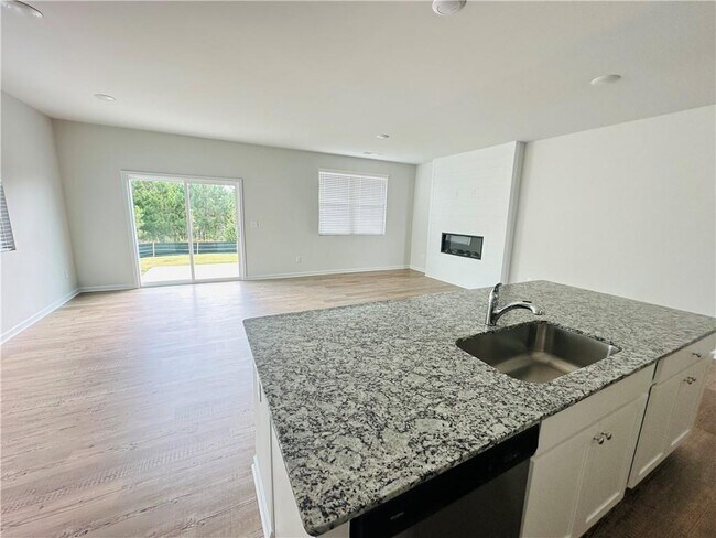 Foto del edificio - 142 Founders Dr