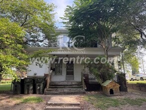 Building Photo - 11 McVey Ave