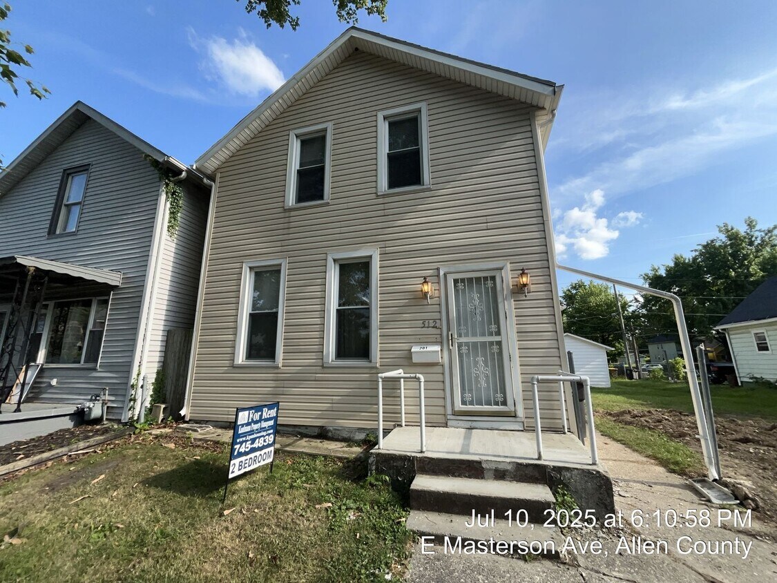 Foto principal - 512 E Masterson Ave