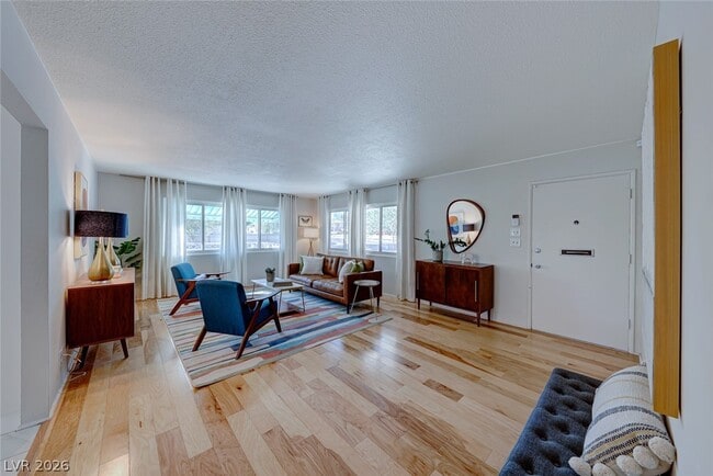 Foto del edificio - 1245 S 15th St