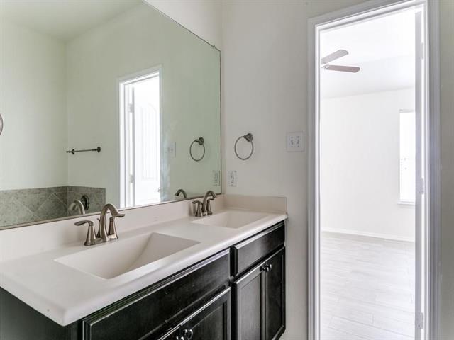 Foto del edificio - 600 Pollyann Trl