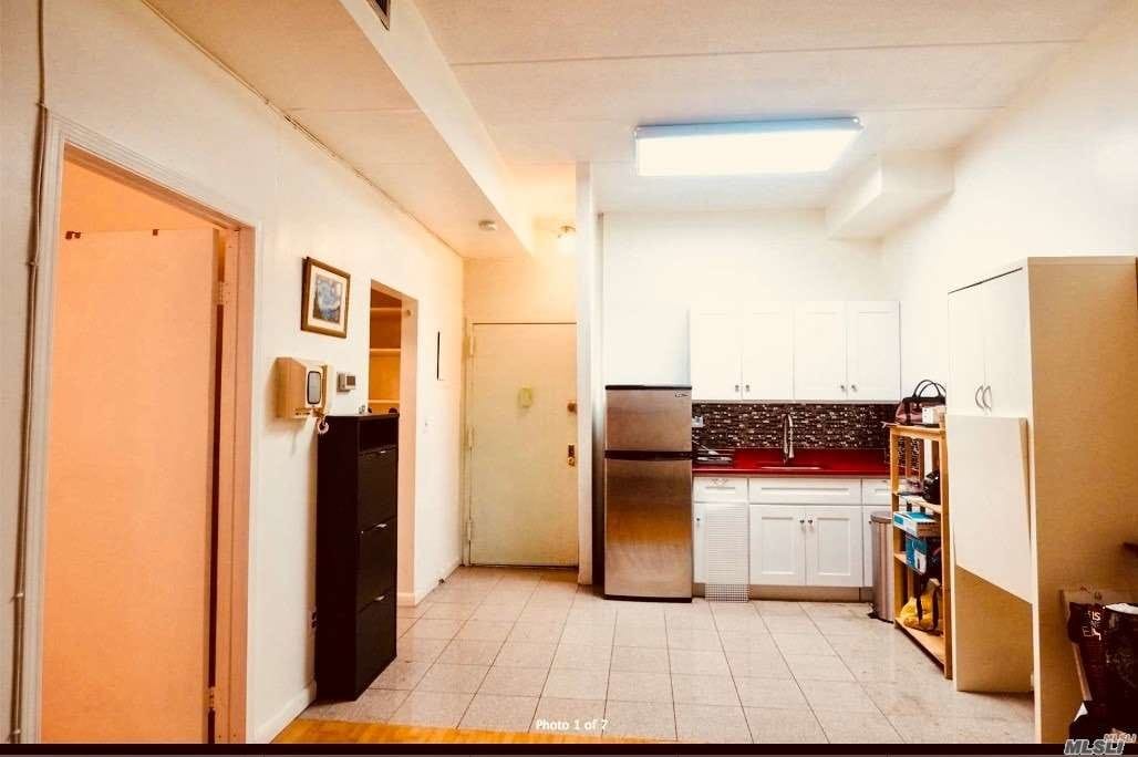 Primary Photo - 139-76 35th Ave