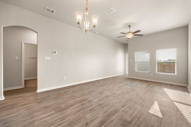 Building Photo - 5502 Cibolo Pass