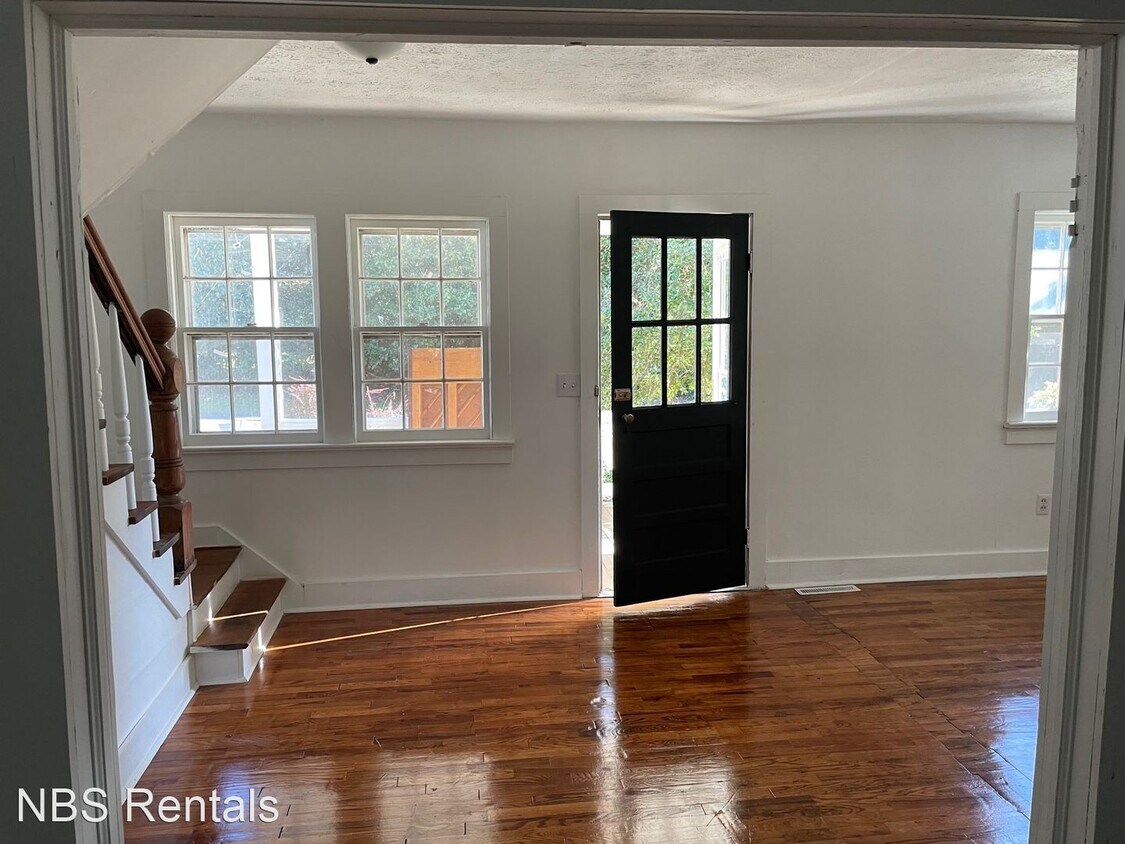 Foto principal - 3 br, 1 bath House - 178 Ralph Street