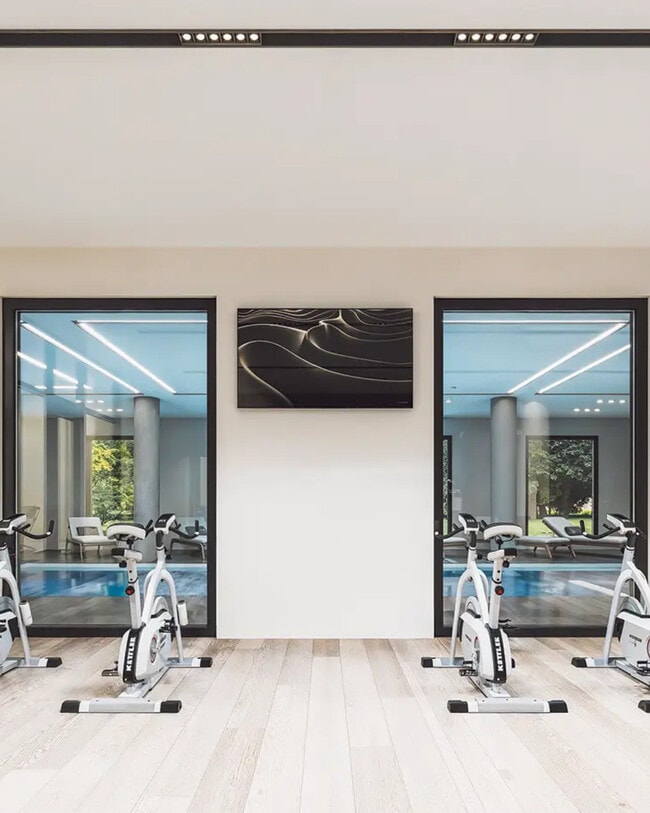 Building Photo - Agatha