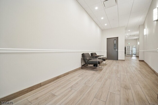 Foto del edificio - 246 Main St