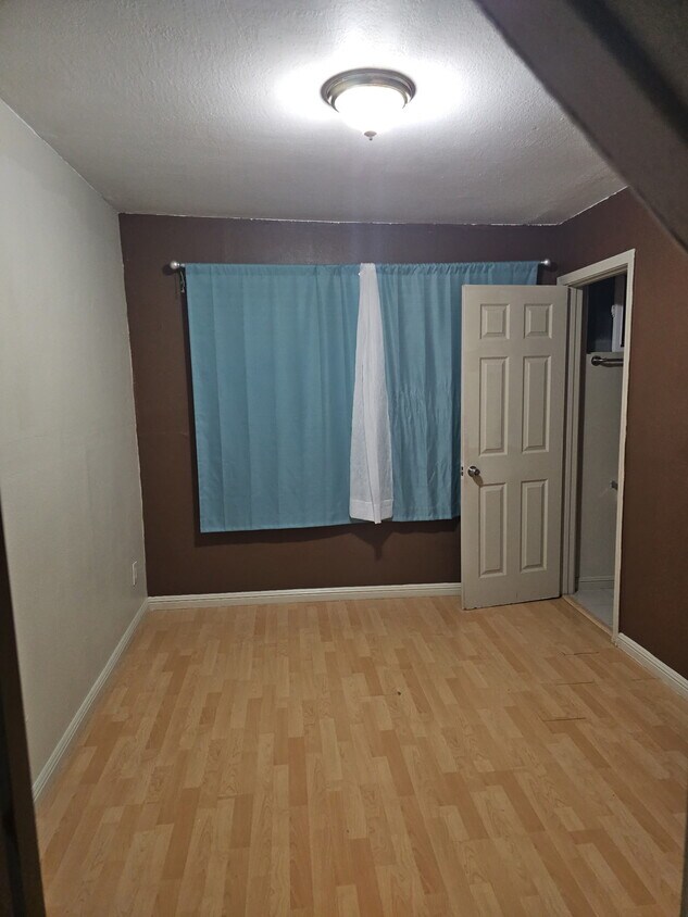 Foto principal - 435 C St