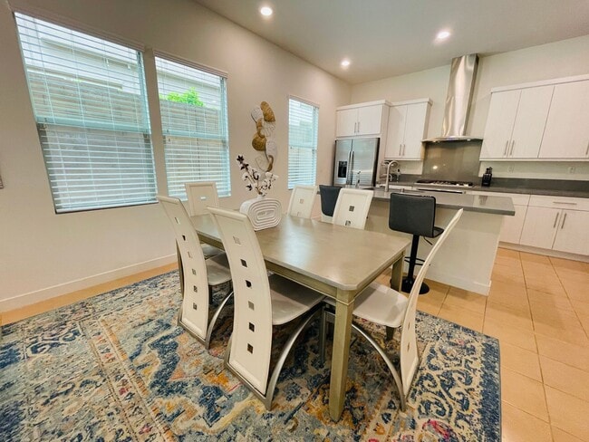 Foto del edificio - Modern 4BR Home in Irvine Great Park | Resort-Style Amenities & Top Schools