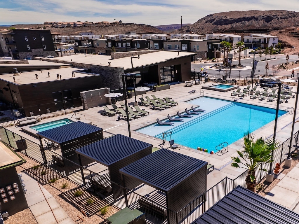 Foto principal - The Ash Apartments & Townhomes