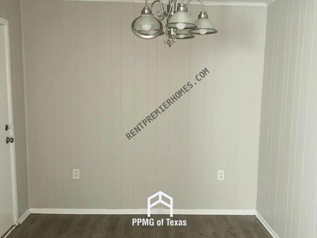 Foto del edificio - 4616 S 23rd W Ave