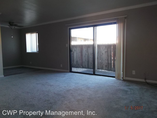 Building Photo - 37711 Fremont Blvd