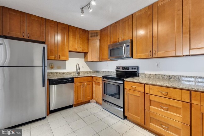 Foto del edificio - 307 Yoakum Pkwy